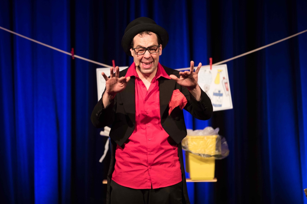 Umwelttheater Kinderzauberer Zauberer Würzburg Kinderzaubererei Marktheidenfeld Würzburg Bamberg Nürnberg Schweinfurt Clown